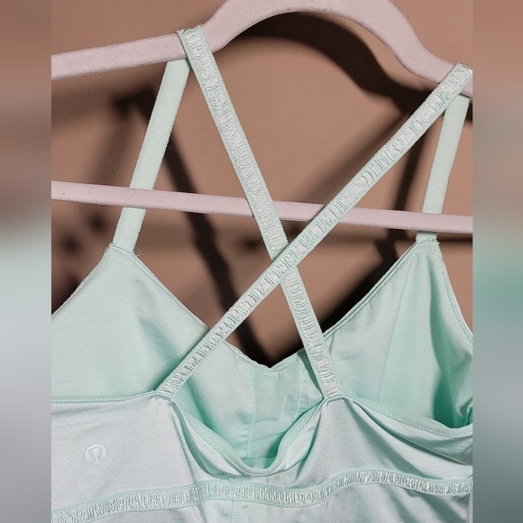 Lululemon dance strap tank aquamarine cross strap ballerina sz 6 self bra - Picture 9 of 12